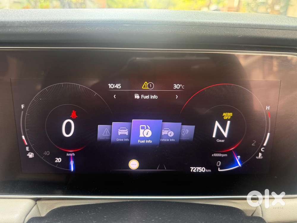 Mahindra Xuv700 2.2 Ax 7 Diesel At Luxury Pack Str, 2023, Diesel