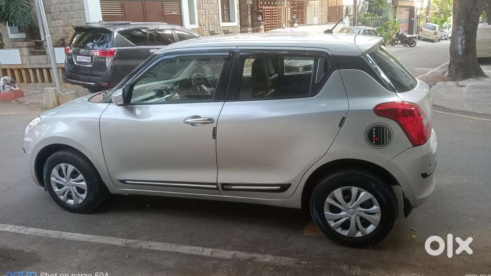 Maruti Suzuki Swift Vxi + Manual, 2019, Petrol