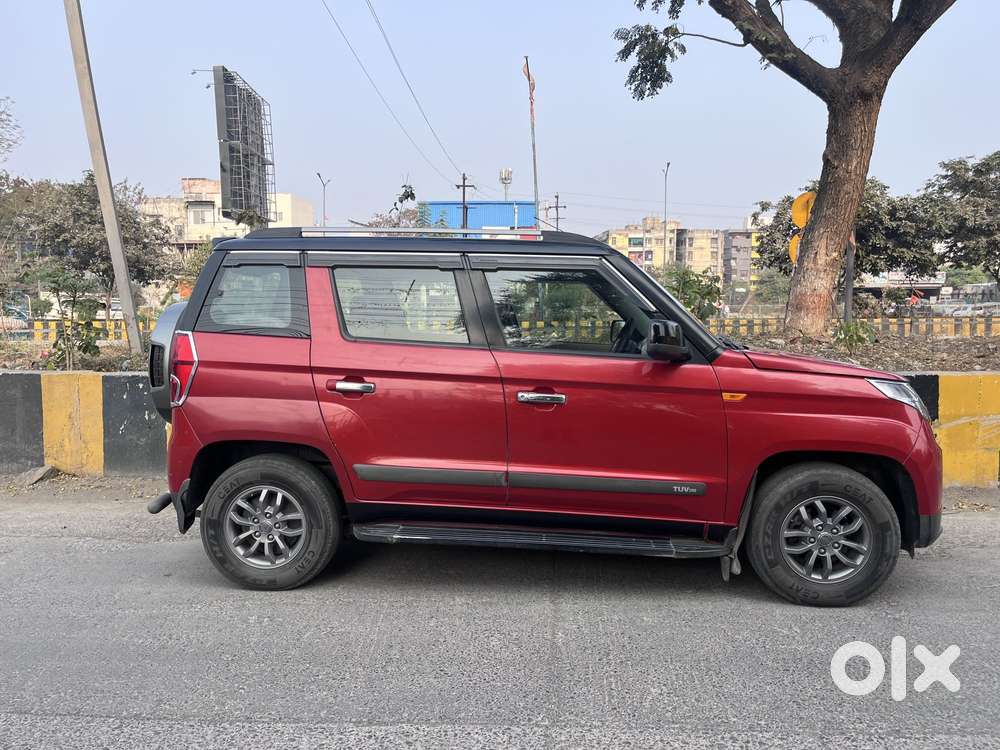 Mahindra Tuv 300 T10 Opt Dual Tone, 2018, Diesel