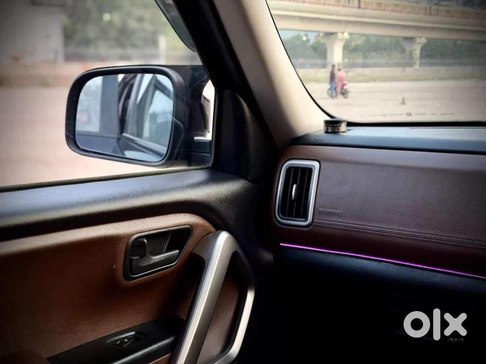 Mahindra Scorpio N Z2 Petrol Mt 7 Str, 2025, Petrol