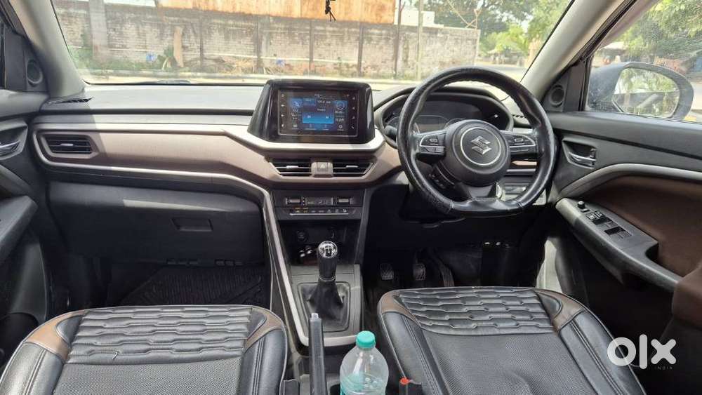 Maruti Suzuki Brezza 1.5 Zxi Smart Hybrid Dual Tone, 2023, Petrol