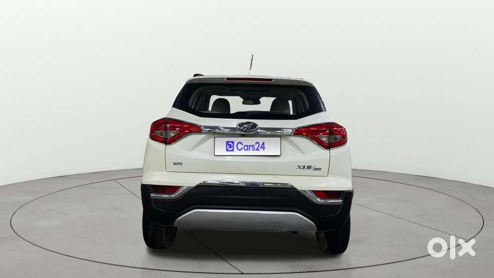 Mahindra Xuv300 W8 Option, 2022, Petrol