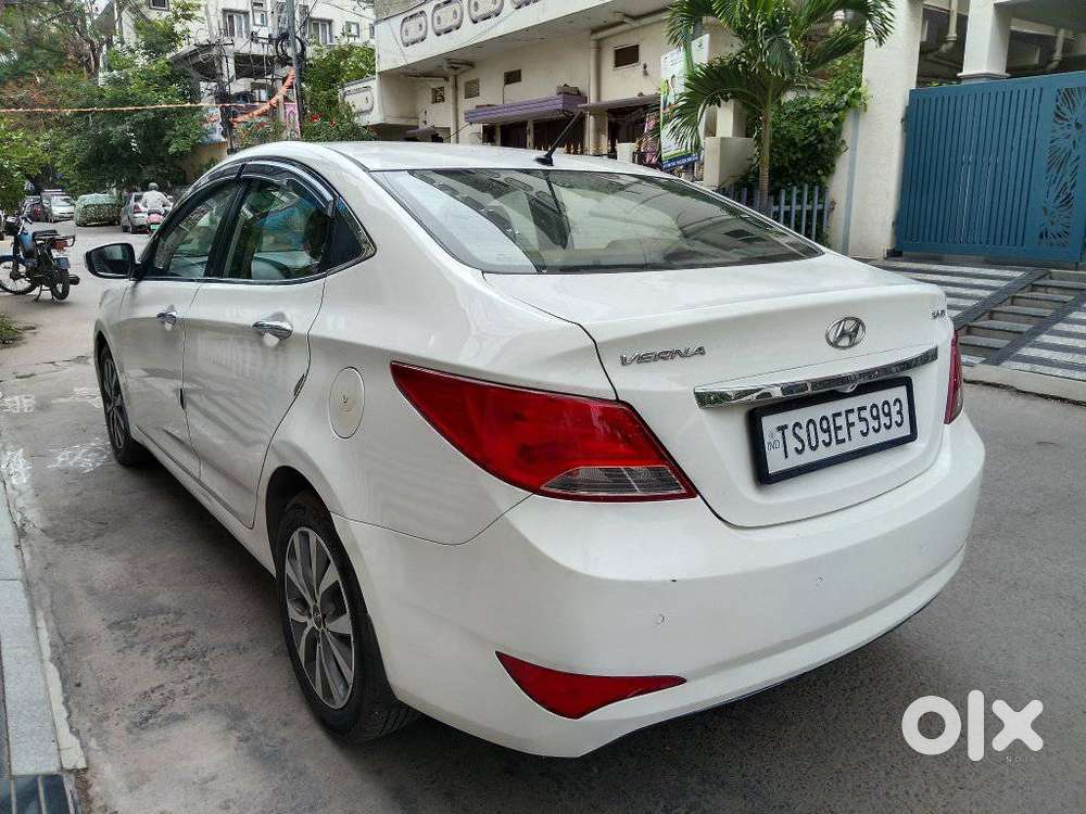 Hyundai Verna Fluidic 1.6 Crdi Sx, 2015, Diesel