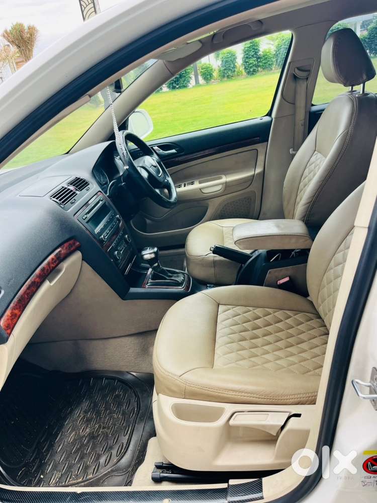 Skoda Laura Elegance 2010 Diesel