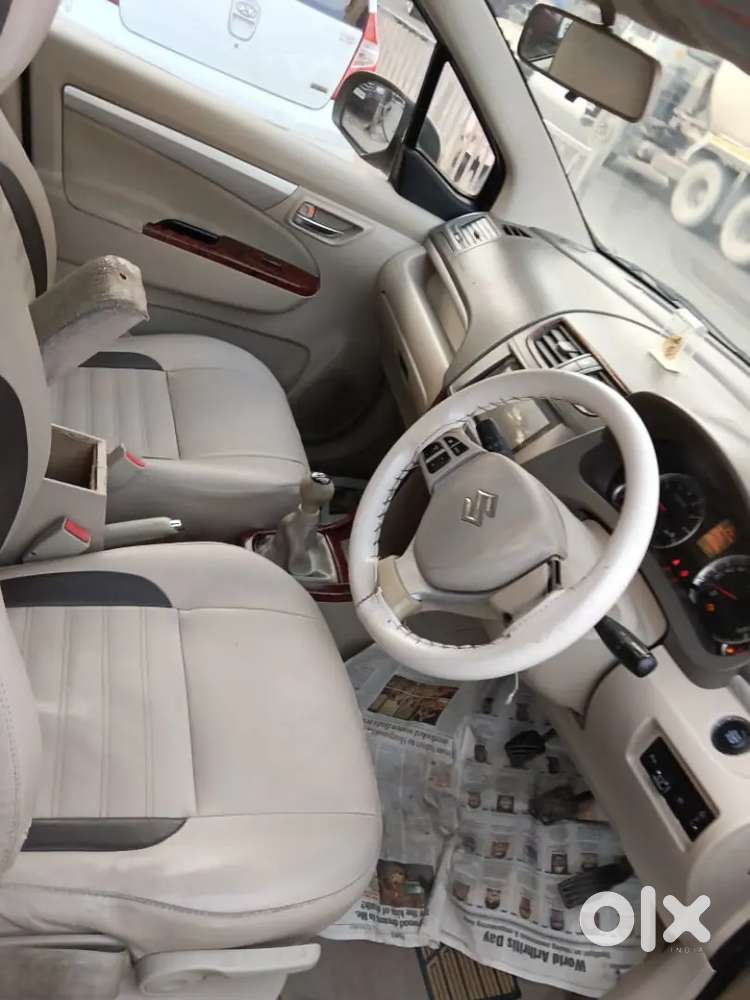 Maruti Suzuki Ertiga 2016
