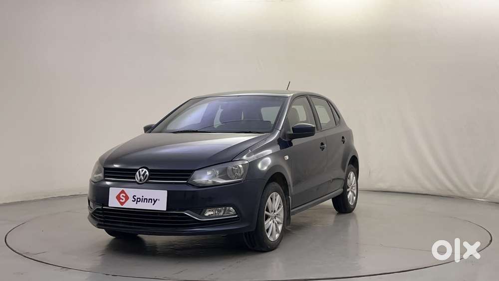 Volkswagen Polo Petrol Highline 1.2l, 2015, Petrol