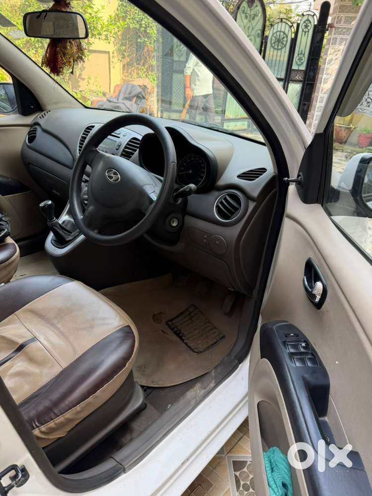 Hyundai I10 Petrol Manual 2013