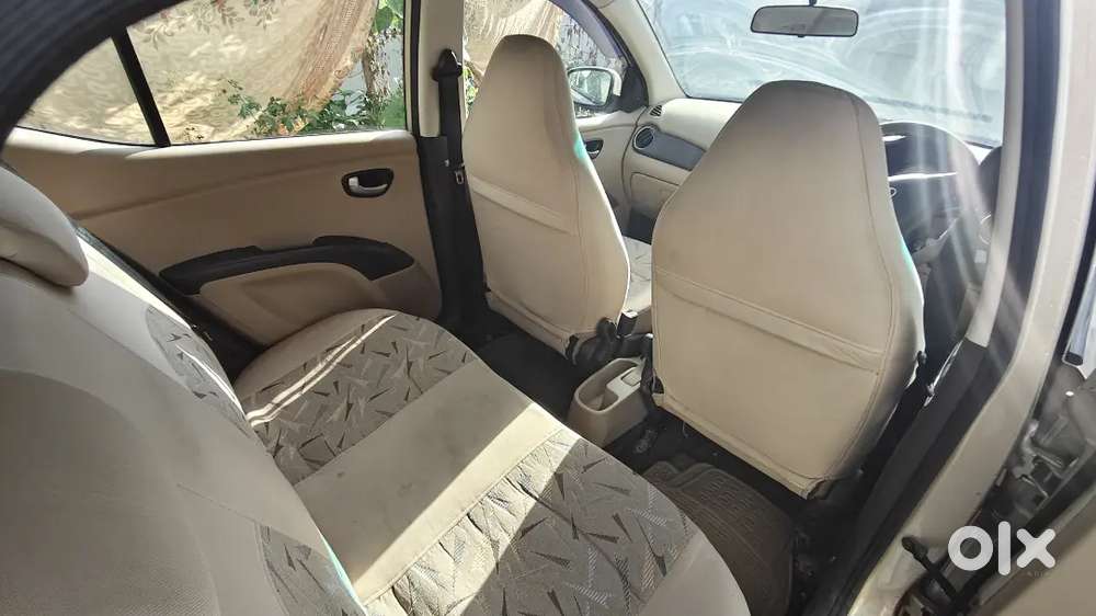 Hyundai I10 Sportz 2010 Year
