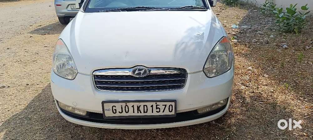 Hyundai Verna 2010 Diesel 95000 Km Driven