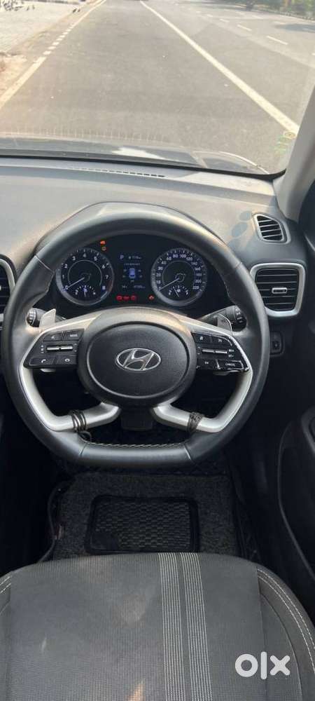 Hyundai Venue Sx Plus Turbo Dct, 2022, Petrol
