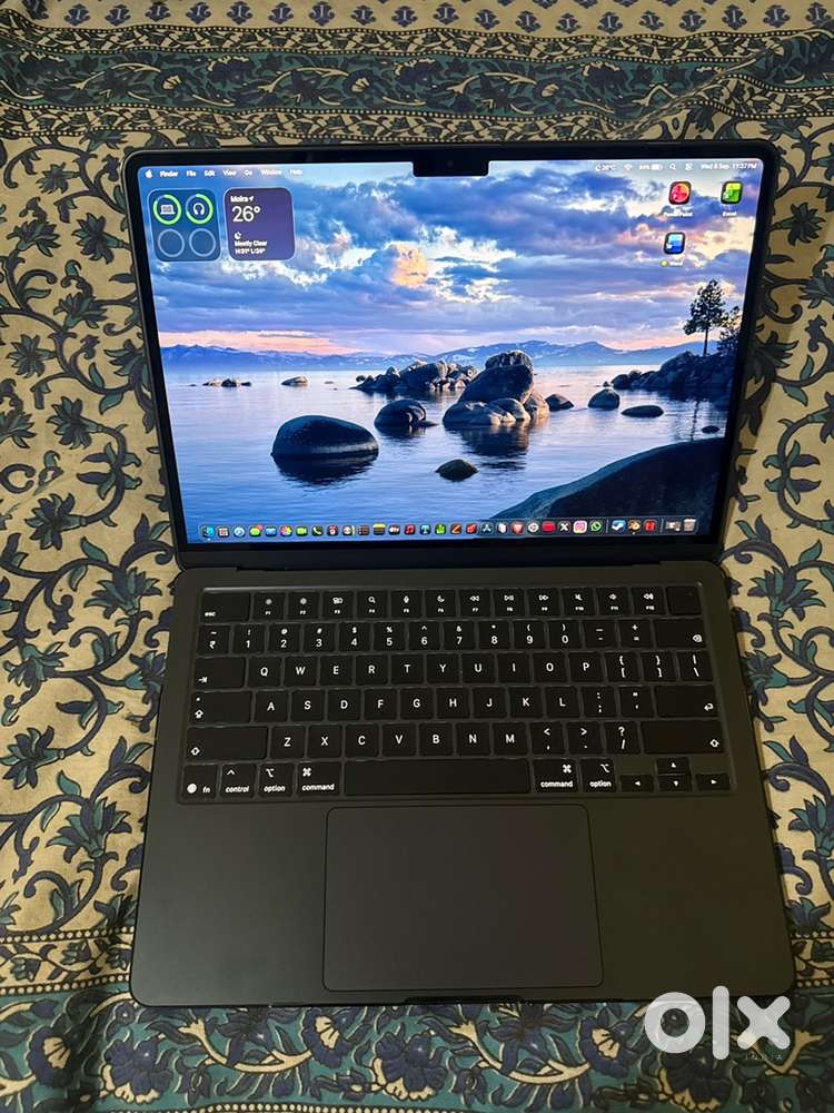 Macbook Air M5 13* Space Black 512GB