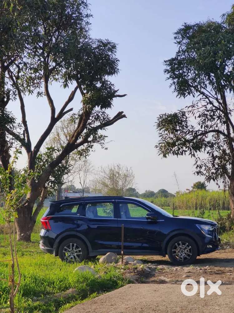 Xuv 700 Ax7  Petrol Automatic  Adas 7 Seater Dec 2024 Hp Reg