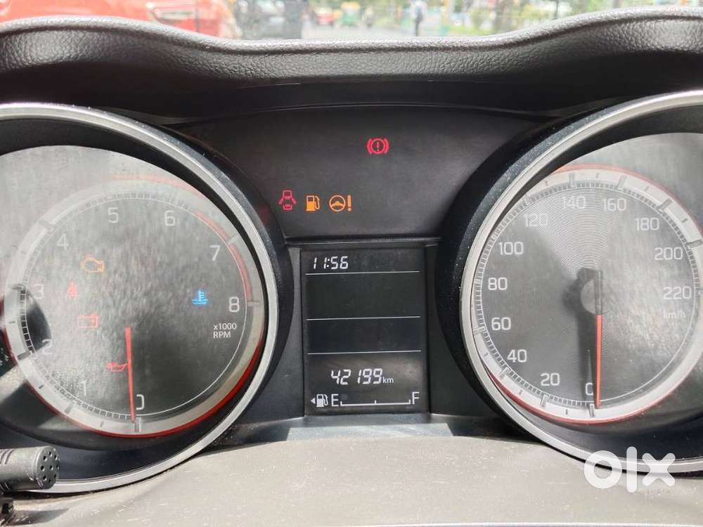 Maruti Suzuki Swift Vvt Vxi, 2021, Petrol