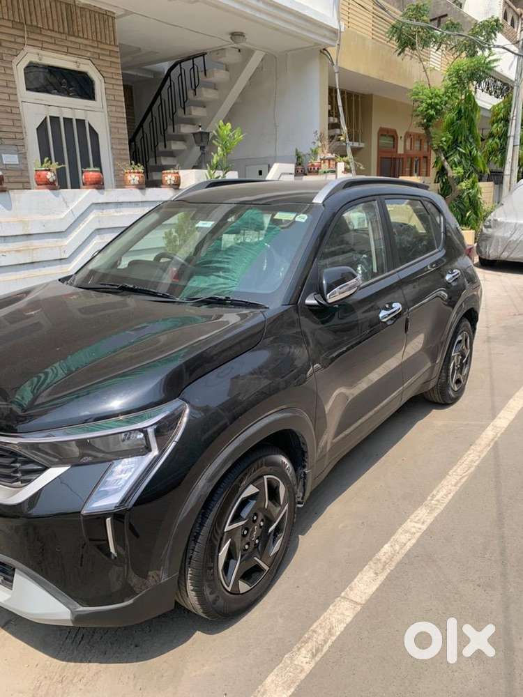 Kia Sonet 2025 Petrol 5450 Km Driven