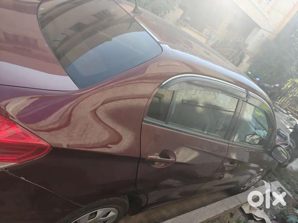 Honda Amaze 2013 Diesel 150000 Km Driven