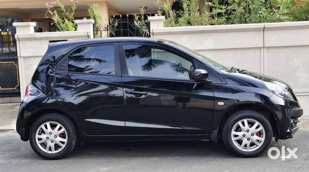 Honda Brio V Mt, 2012, Petrol