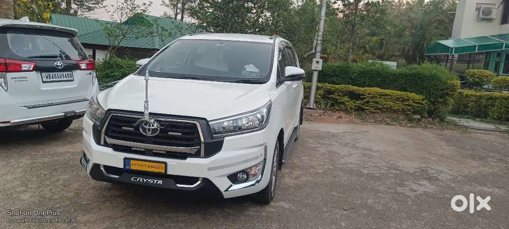 Toyota Innova Crysta Diesel 2020