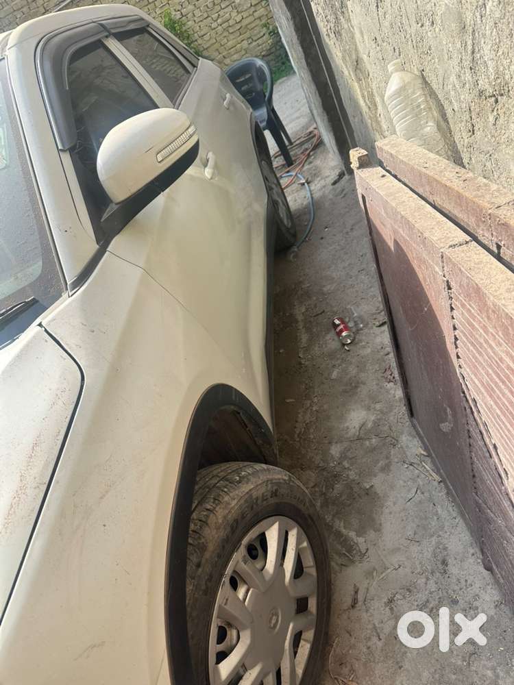 Maruti Suzuki Brezza Lxi 2021