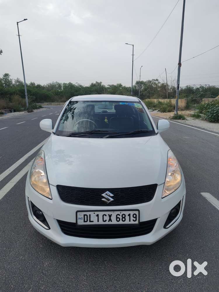 Maruti Suzuki Swift Lxi Optional-o, 2017, Petrol