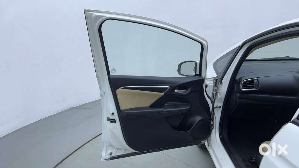 Honda Jazz [ ] 1.2 V I-vtec Mt, 2017, Petrol