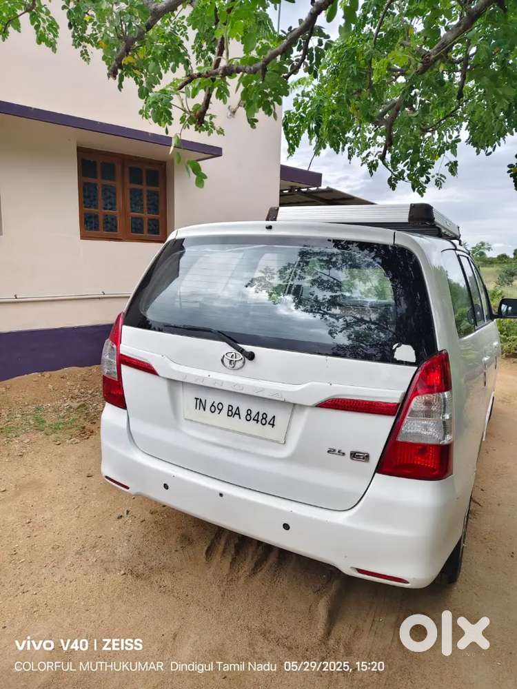 Toyota Innova 2016 Diesel Well Maintained