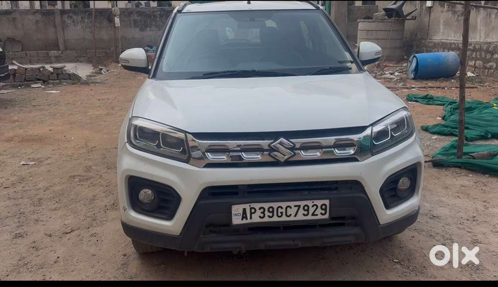 2020 Maruti Suzuki Brezza Vxi Petrol &ndash; White  Well Maintained