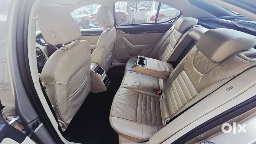 Skoda Octavia 2013-2017 Elegance 1.8 Tsi At, 2015, Petrol