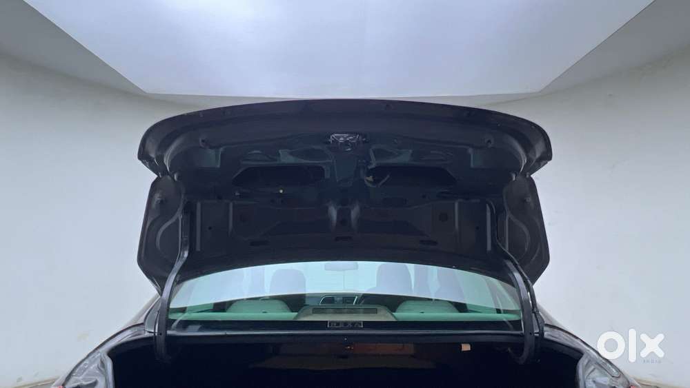 Maruti Suzuki Ciaz 1.3 Zeta Shvs Mt, 2017, Diesel