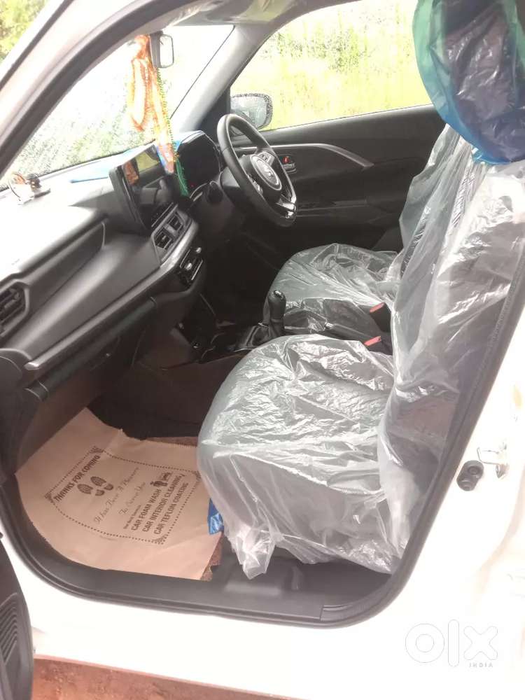 Maruti Suzuki Swift 2024 Petrol 12800 Km Driven