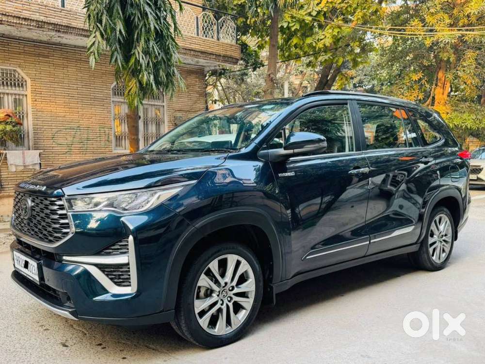 Toyota Innova Hycross 2.0 Zx (o) Hybrid 7 Str, 2024, Cng & Hybrids