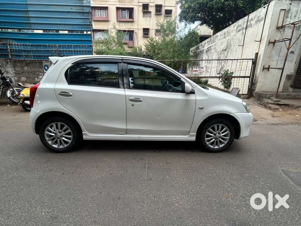 Toyota Etios Petrol Manual 2012