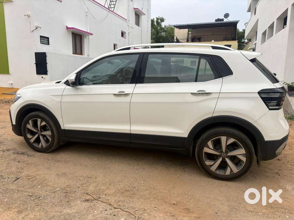 Volkswagen Taigun Topline At