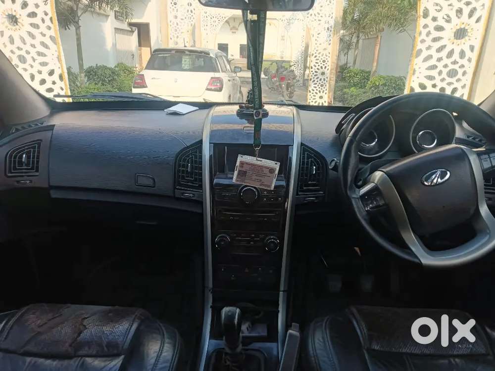 Mahindra Xuv500 2013 Diesel 100000 Km Driven