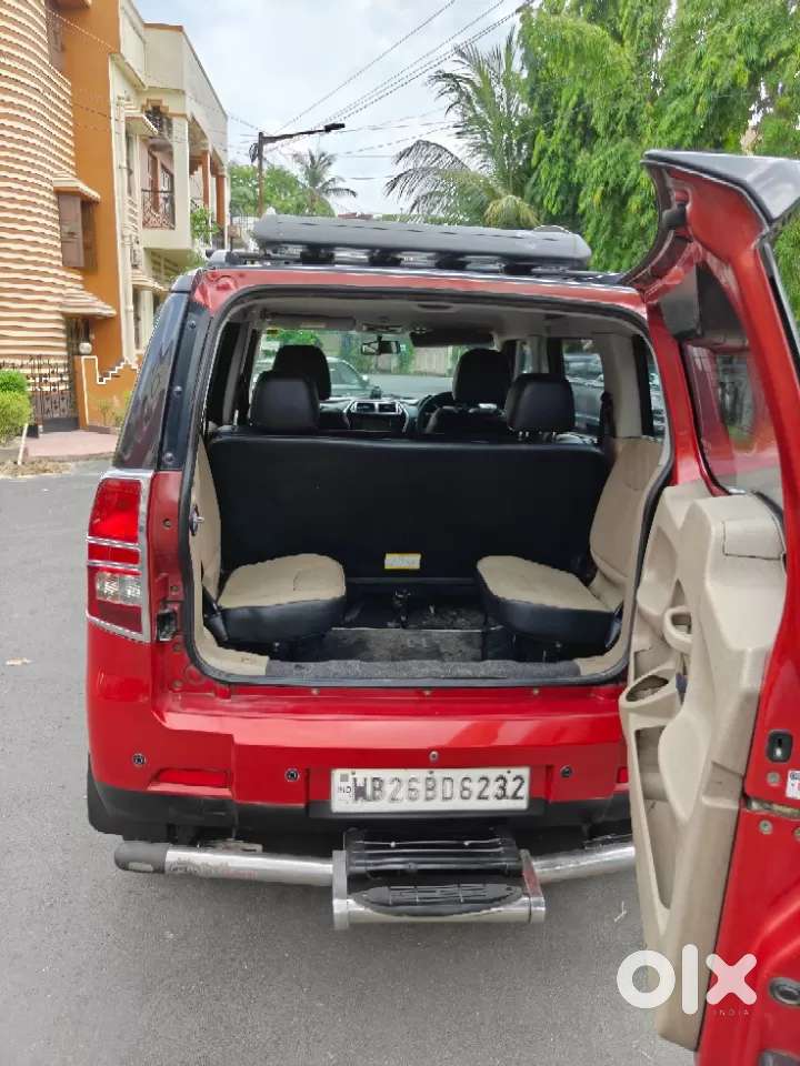 Mahindra Tuv 300 T10 Dual Tone, 2019, Diesel