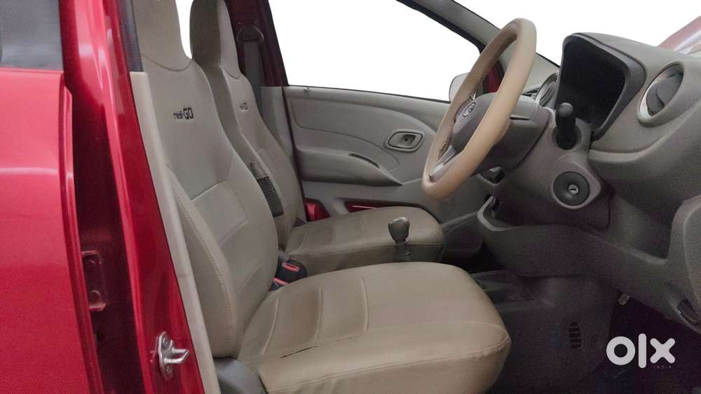 Datsun Redigo T Option, 2017, Petrol