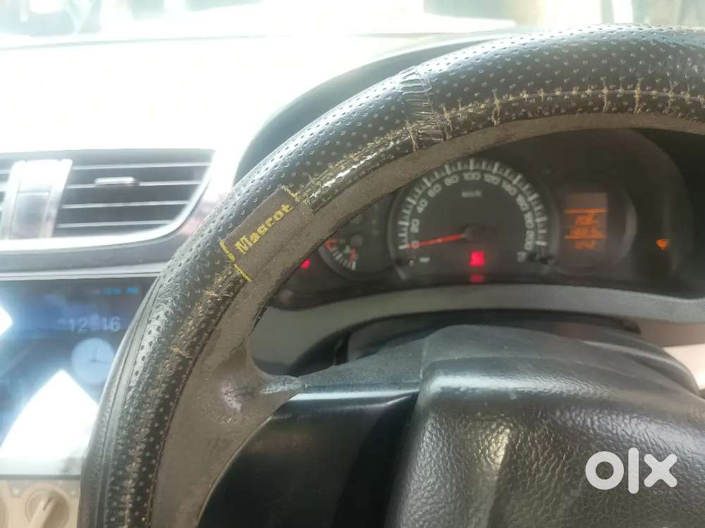 Maruti Suzuki Swift Dzire 2015 Diesel Well Maintained