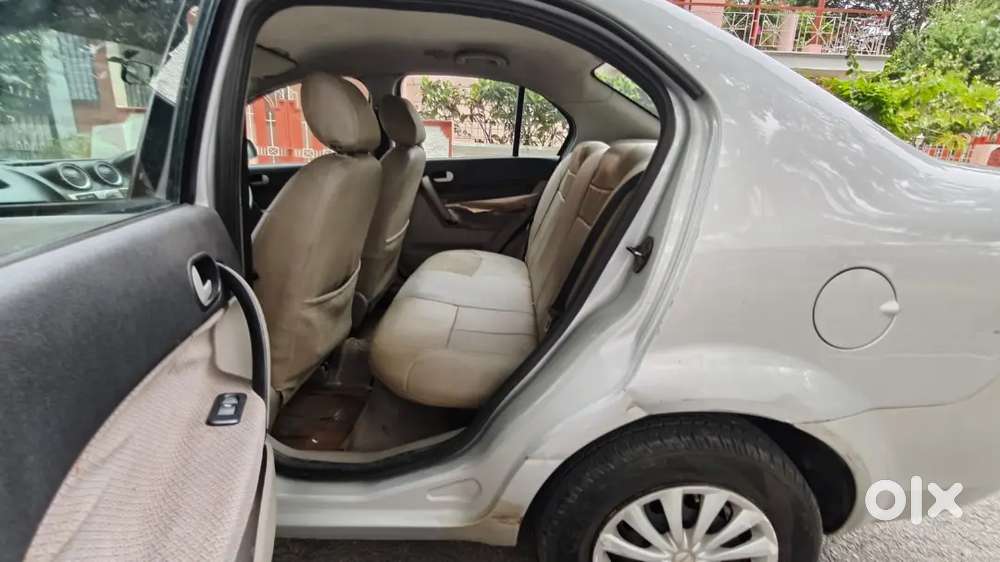Ford Fiesta Model 2010, Km Driven