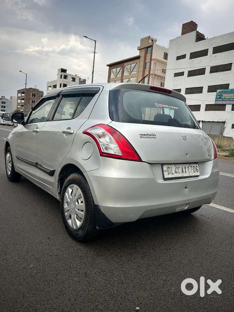 Maruti Suzuki Swift Lxi Optional-o, 2017, Cng & Hybrids