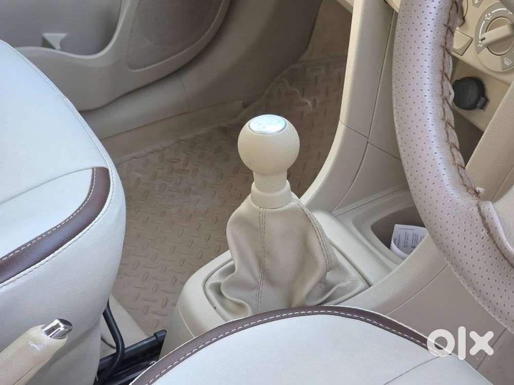 Maruti Suzuki Ertiga Vxi, 2015, Petrol