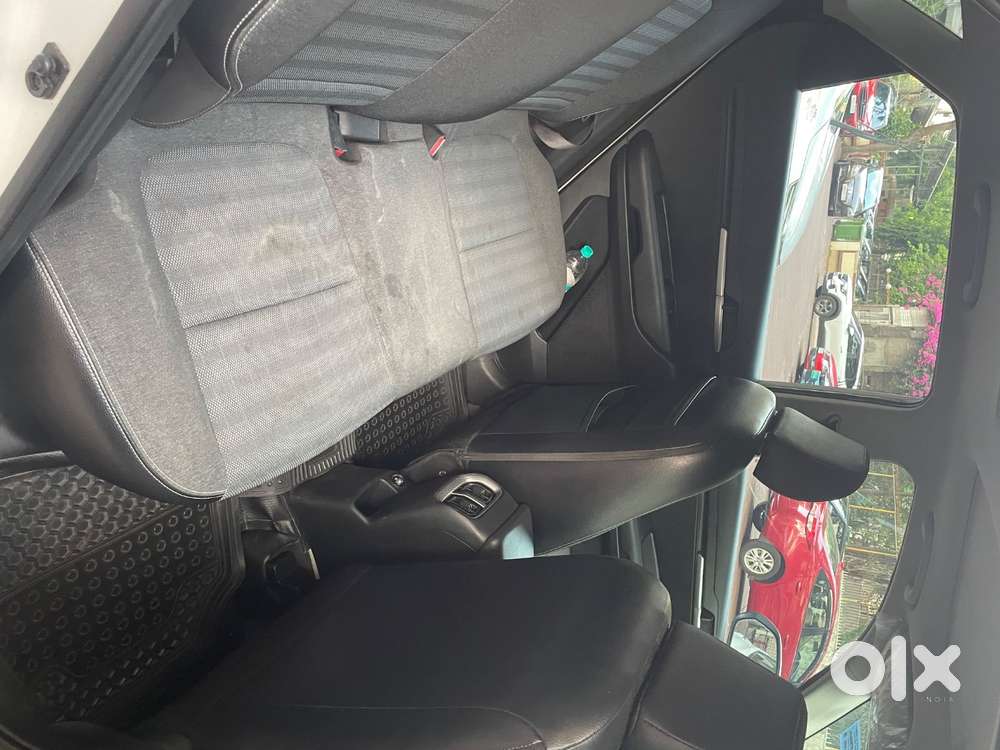 Kia Sonet 2022 Petrol 12000 Km Driven