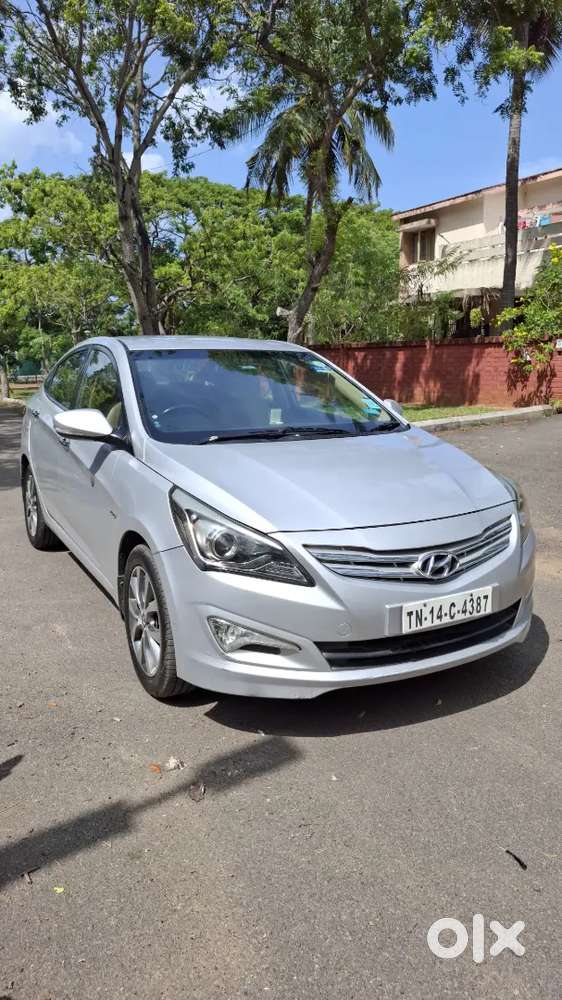 Urgent Sell ( Single Owner 2015 Model 88000 Km Driven Company Serives
