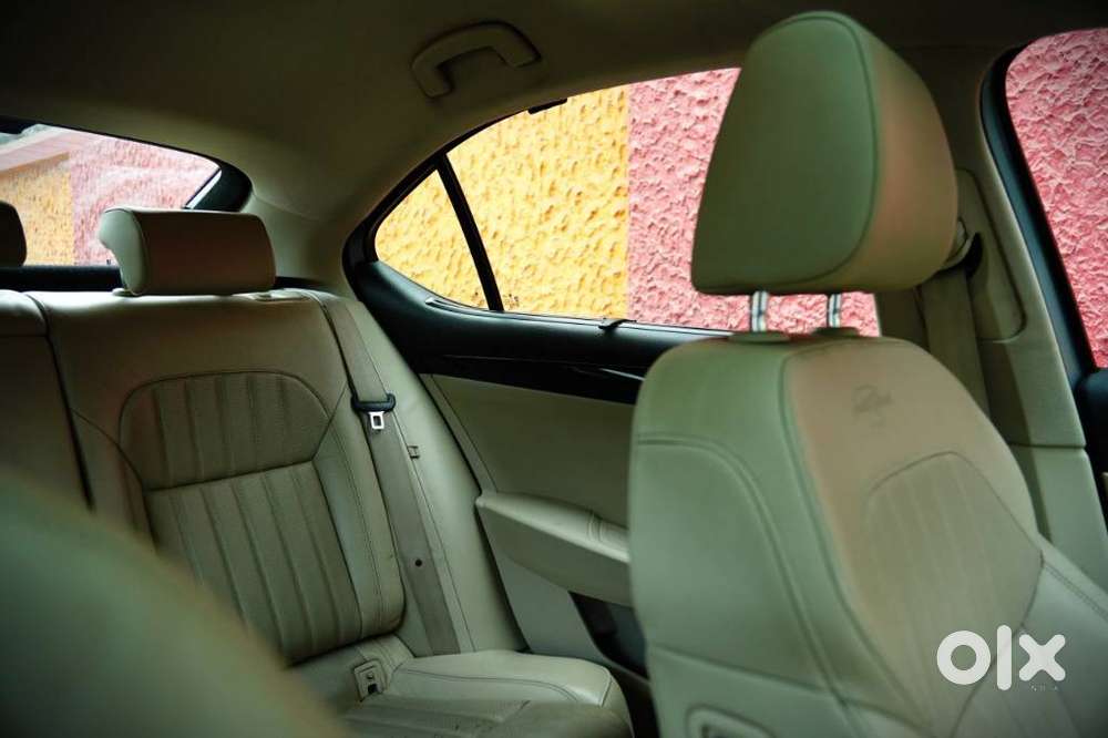 Skoda Superb Laurin And Klement 1.8, 2019, Petrol