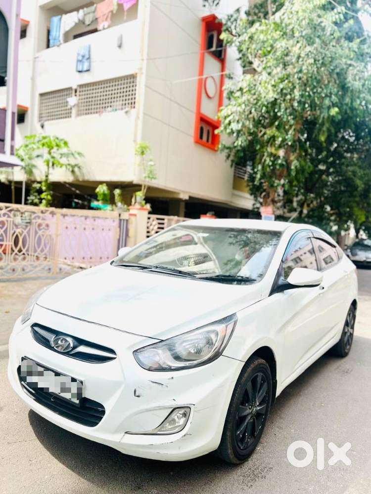 Hyundai Verna Crdi Vgt Sx 1.5, 2011, Diesel