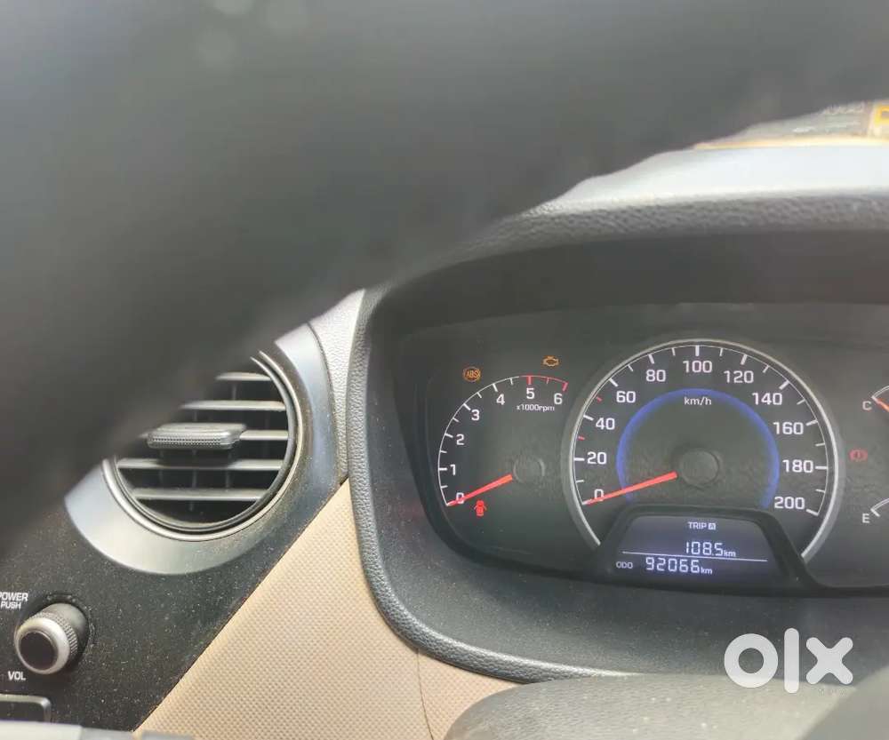 Hyundai Grand I10 2017 Diesel Well Maintained