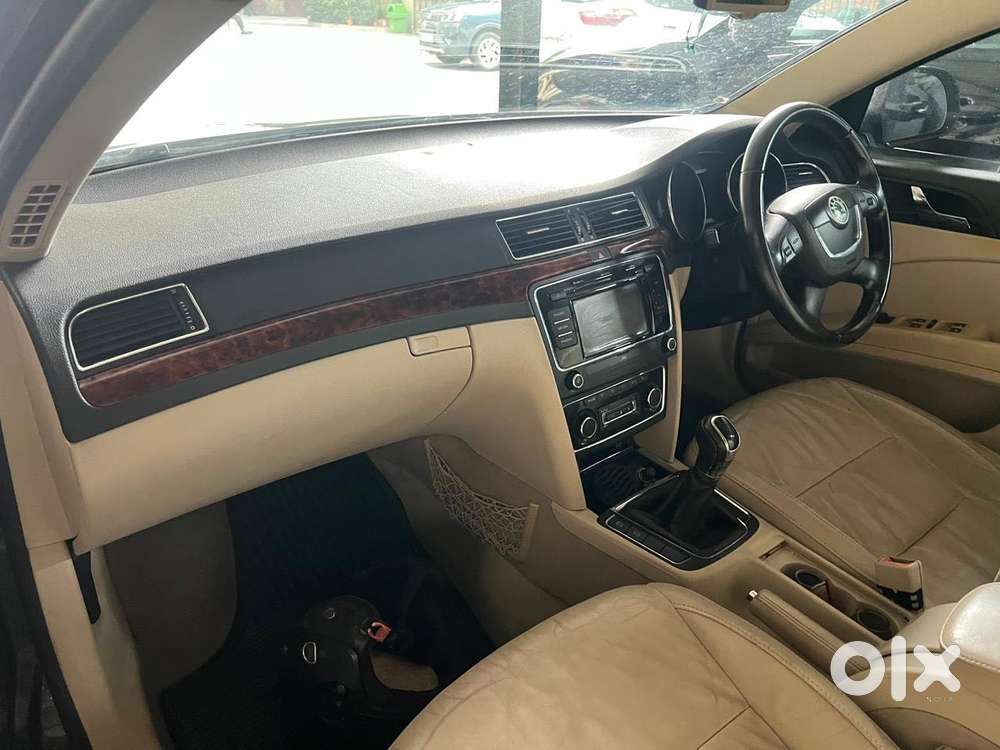 Skoda Superb 1.8 Ambition Tsi Mt, 2011, Petrol