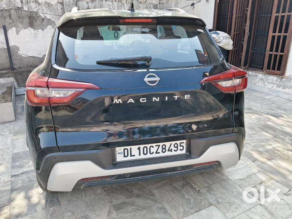 Nissan Magnite 2025 Petrol Well Maintained