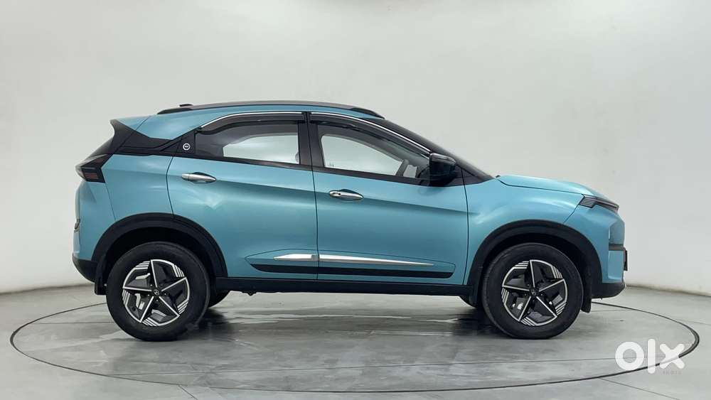 Tata Nexon Creative Plus S 1.5 Revotorq Diesel 6 Amt, 2023, Diesel