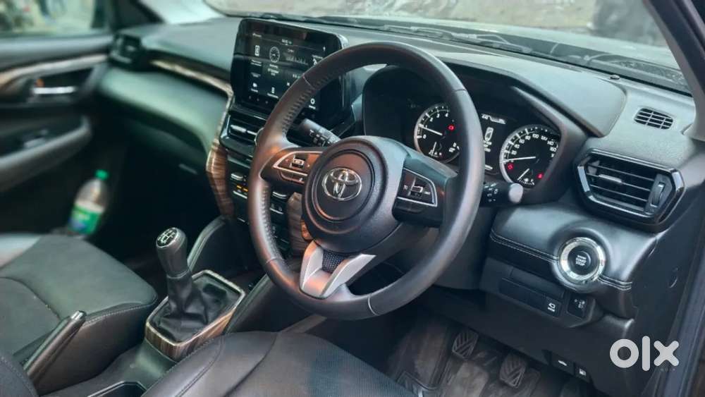 Toyota Urban Cruiser Hyryder 1.5 V Neo Drive, 2024, Petrol