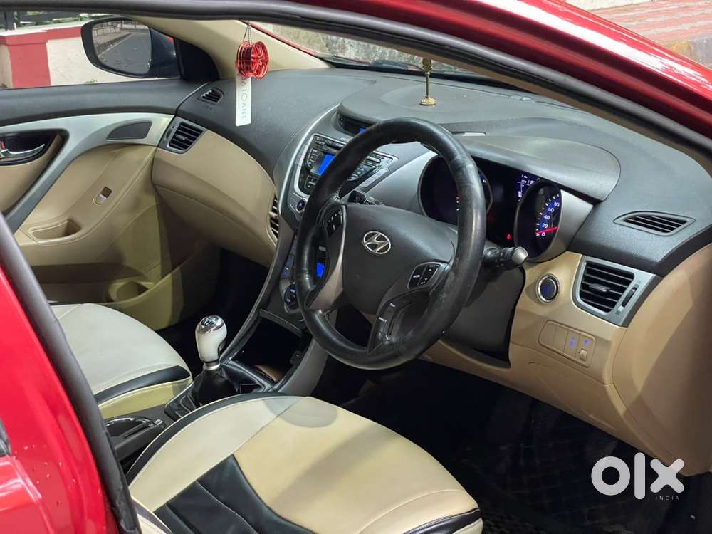 Hyundai Elantra 2.0 SX Petrol 2014
