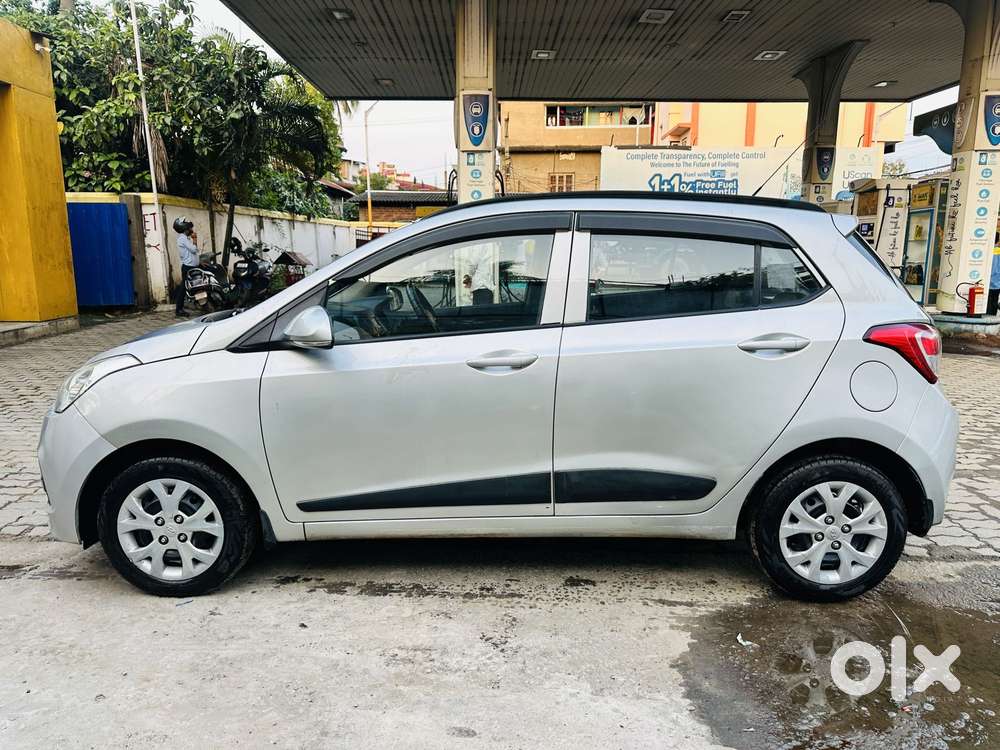 Hyundai Grand I10 1.2 Kappa Sportz Option, 2016, Petrol